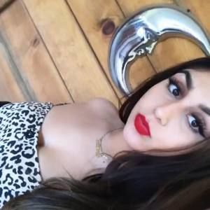 Meet your Posher, Mya adel